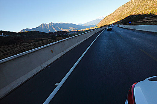 云南大丽高速公路