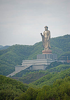 世界上最高的佛教造像,中原大佛