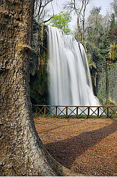 瀑布,萨拉戈萨,西班牙