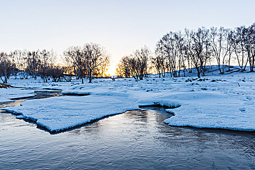 坝上雪地自然风景