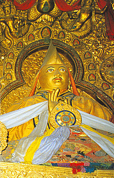 五世达赖喇嘛像