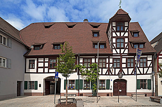 德国牧羊犬,博物馆,半木结构房屋,中间,弗兰克尼亚,巴伐利亚,德国,欧洲