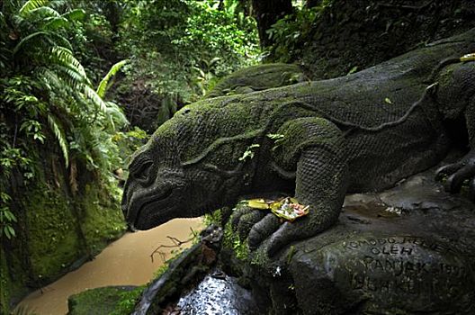 石刻,科摩多巨蜥,供品,猴子,树林,巴厘岛,印度尼西亚,东南亚