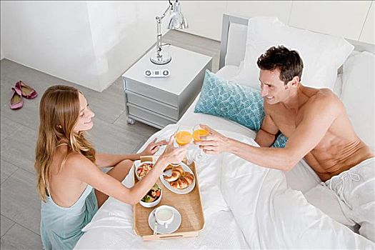 伴侣,吃早餐,床上
