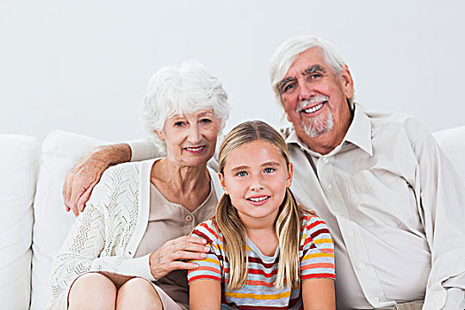 孙女,祖父母,微笑,沙发