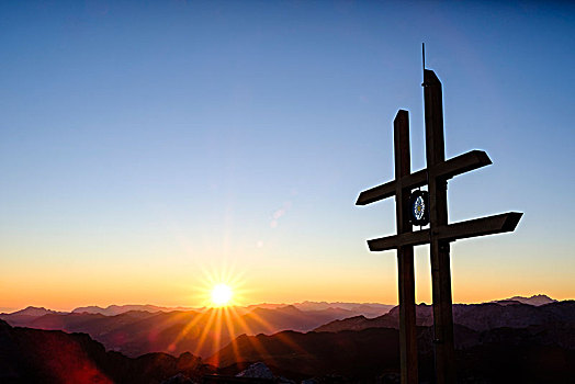 日出,顶峰,十字架,贝希特斯加登阿尔卑斯山,德国,后面,北方,石灰石,阿尔卑斯山,奥地利,欧洲