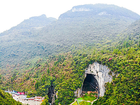 航拍湖北恩施利川腾龙洞风景区