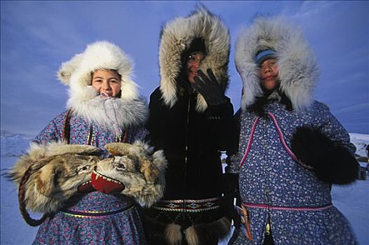 肖像,三个,孩子,等待,狗,团队,2005年,雪橇狗,比赛,阿拉斯加