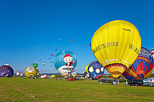 热气球,向上,开端,摩泽尔,气球,节日,机场,莱茵兰普法尔茨州,德国,欧洲