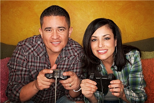西班牙裔,情侣,玩,电子游戏