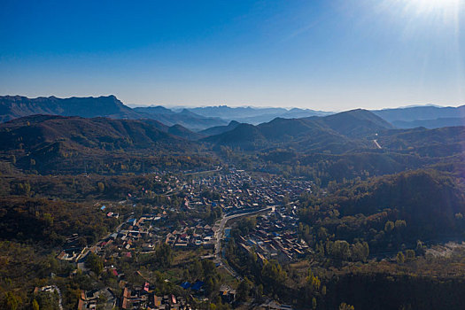 航拍济南红山翠谷景区