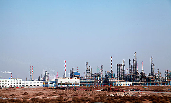 炼油厂