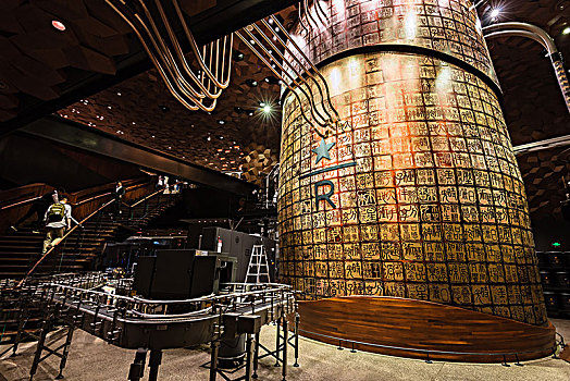 位于上海兴业太古汇的星巴克上海烘焙工坊,starbucks,reserve,roastery