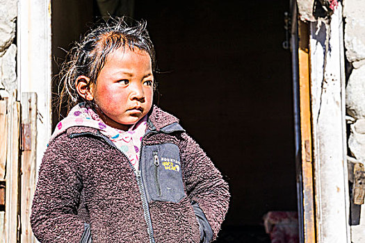 头像,小男孩,站立,正面,门,单独,昆布,尼泊尔,亚洲
