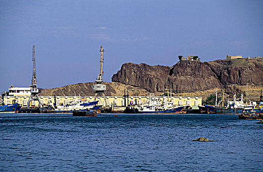 也门,港口