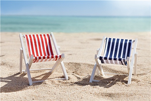 两个,折叠躺椅,海滩