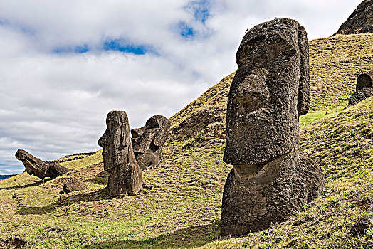 复活节岛石像,拉诺拉拉库采石场,拉帕努伊国家公园,复活节岛,拉帕努伊,岛屿,智利,南美