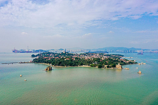 航拍福建厦门鼓浪屿风景名胜区风光