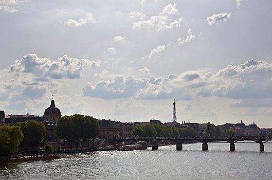 巴黎,法国