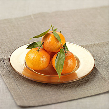 克莱门氏小柑橘,叶子,盘子