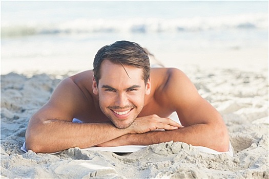 微笑,英俊,男人,海滩,躺着,毛巾