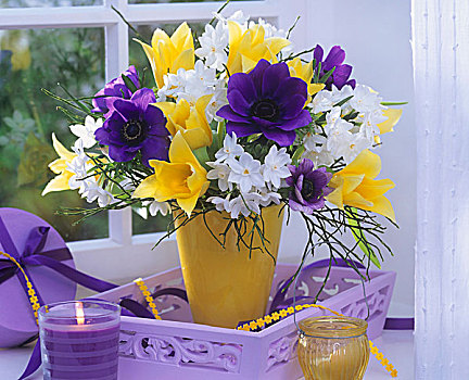 花瓶,银莲花,郁金香,水仙花,托盘