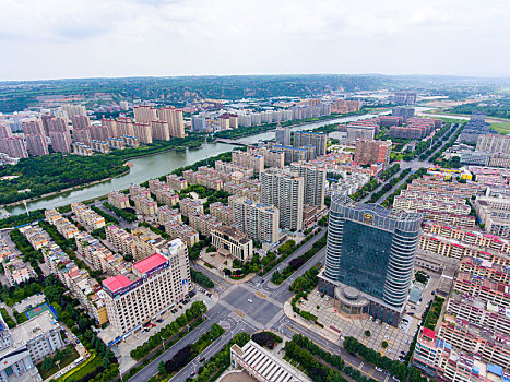 航拍河南三门峡灵宝市城区风光弘农涧河