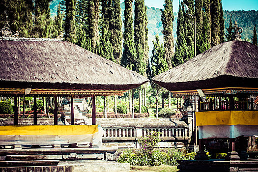 普拉布拉坦寺,布拉坦湖,巴厘岛