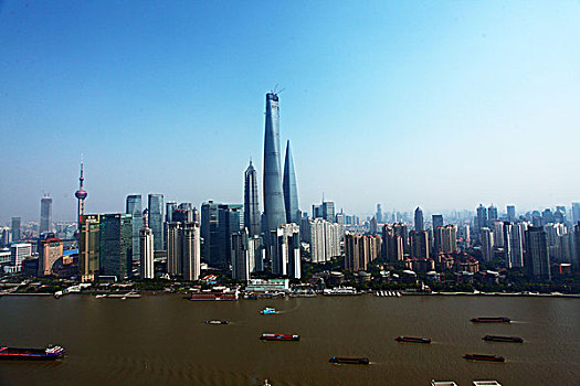 中国,上海,外滩,浦东,浦西,黄浦江,外滩金融中心,东方明珠,金茂大厦,上海中心,环球金融中心,建筑,景点,地标,蓝天