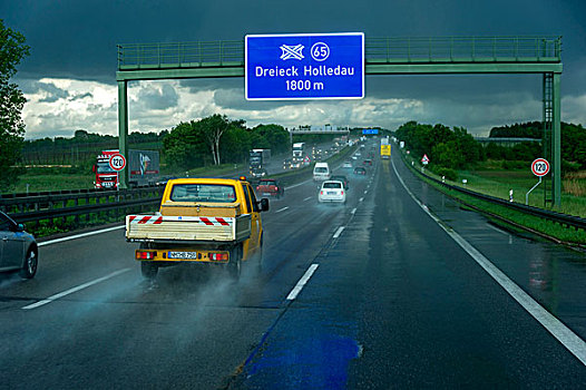 交通,重,雨,穷,能见度,高速公路,靠近,上巴伐利亚,巴伐利亚,德国,欧洲