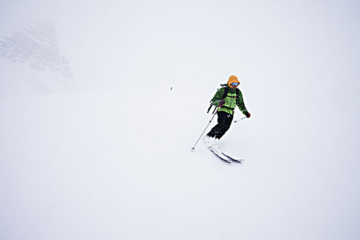 滑雪,粉状雪,雾气,云,状况,山区木屋,小屋,艾伯塔省,加拿大