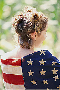 后视图,女青年,美国国旗