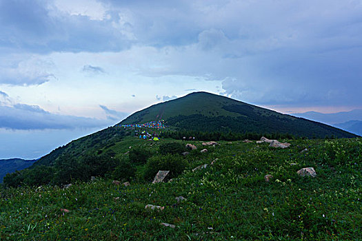 海坨山露营之日落晚霞