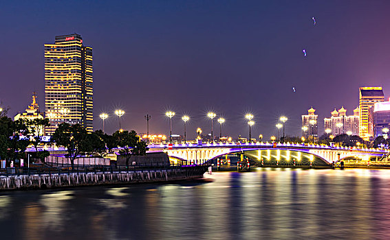 宁波三江口夜景