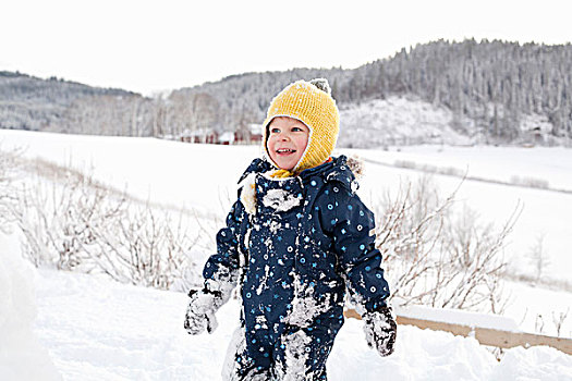 男孩,玩雪