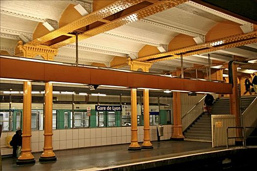 里昂火车站,地铁,巴黎,法国