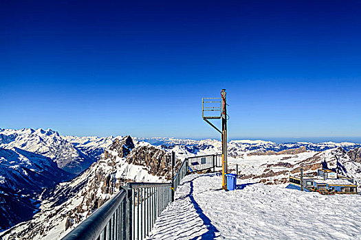 瑞士铁力士雪山20