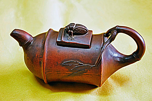 收藏的工艺品茶壶