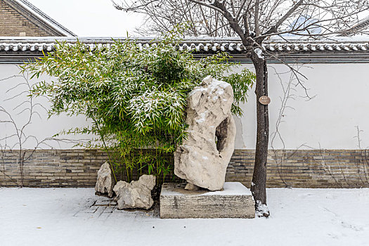 中国山东省潍坊市十笏园雪景