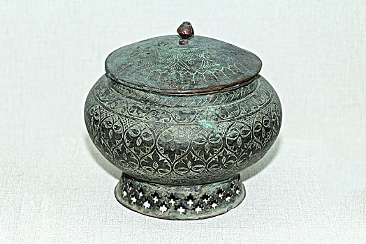 元代回族铜器器皿工艺品