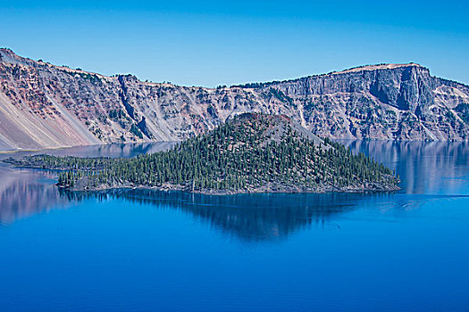 巨大,火山湖国家公园,俄勒冈,美国
