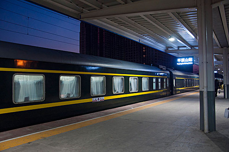 火车站图片_火车站高清图片_全景视觉