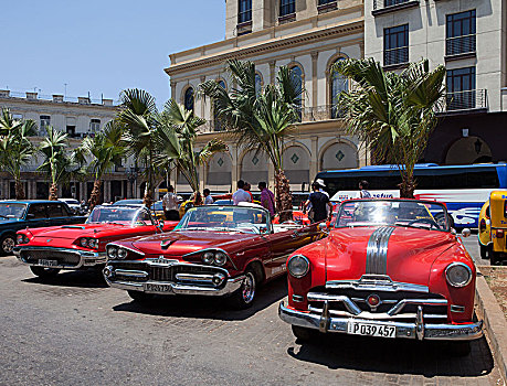 老爷车,正面,酒店,哈瓦那,古巴