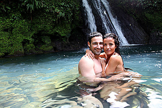 幸福伴侣,浴,靠近,瀑布,岛屿