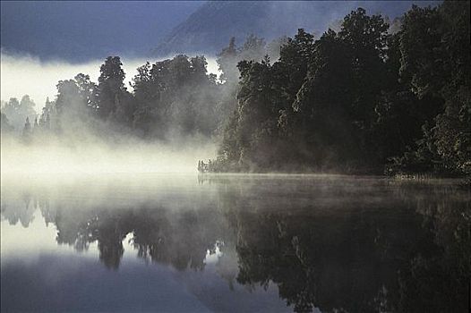 薄雾,上方,湖,南岛,新西兰