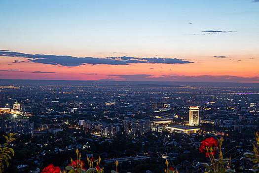 哈萨克斯坦,阿拉木图,夜景