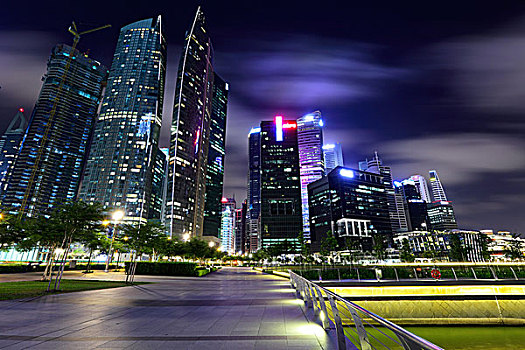 新加坡城,黄昏