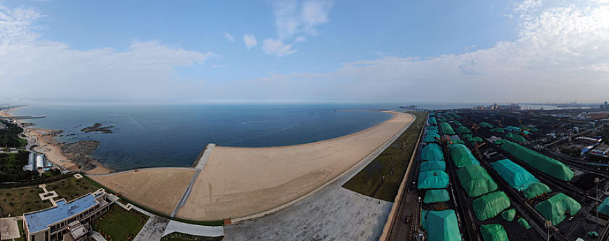 碧波万顷的日照海龙湾,1800多米的金沙滩宛如城市金腰带