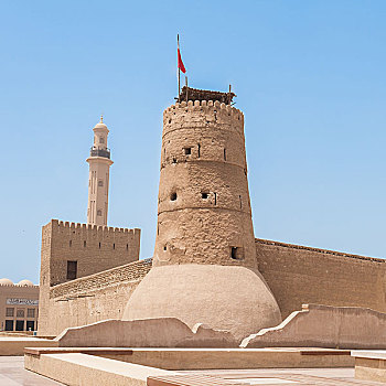 堡垒,迪拜