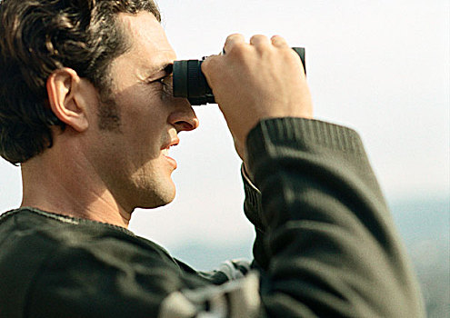 男人,看穿,双筒望远镜,特写,侧面视角